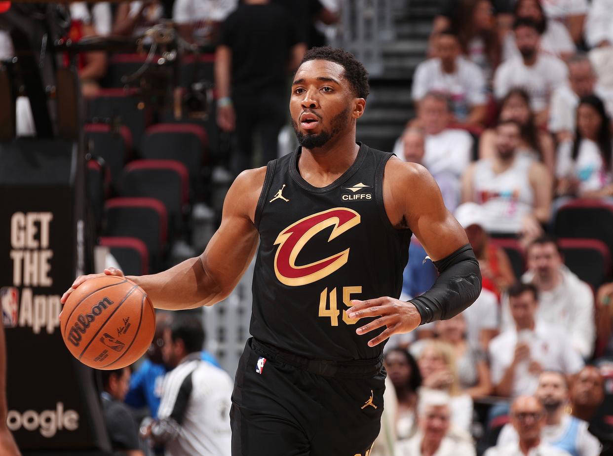 包含骑士队大胜,新秀全面爆发,球队迎来转机的词条 包含骑士队大胜,新秀全面爆发,球队迎来转机的词条