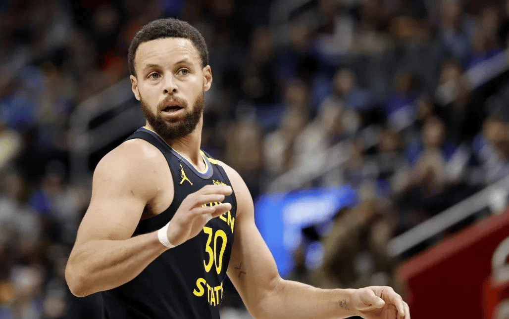 今晚NBA：库里止步AC米兰，球迷沸腾的简单介绍