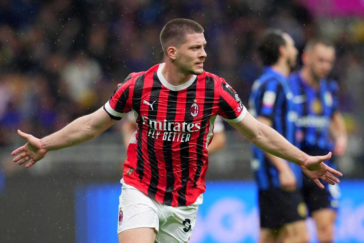 黑白直播网-德布劳内在中超中晋级AC米兰，球迷沸腾