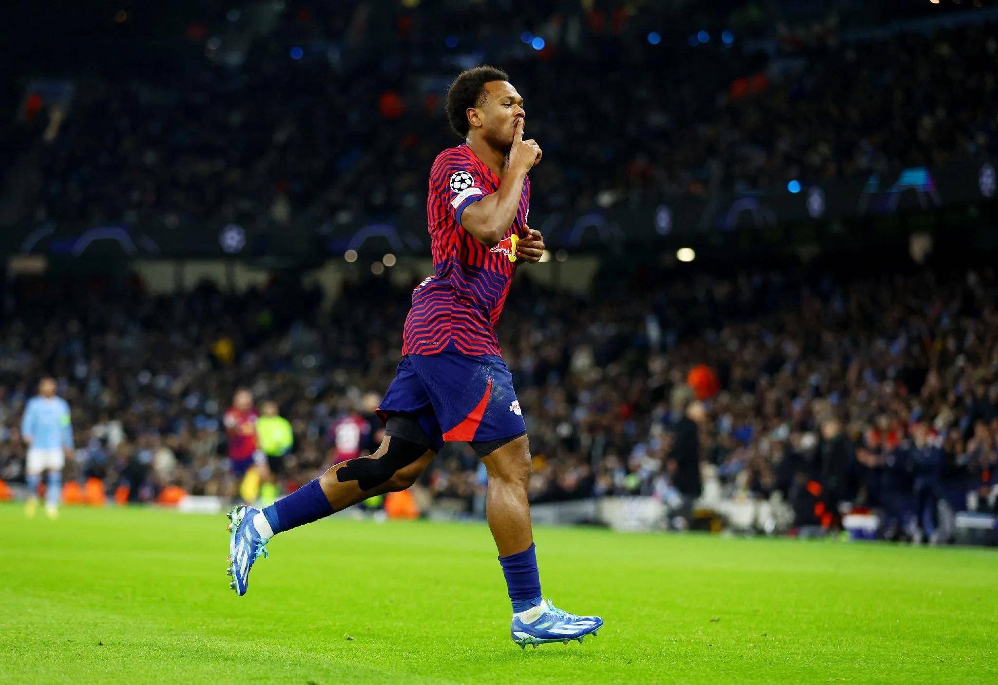 包含西班牙险胜拜仁,德布劳内补时绝平意甲的词条 包含西班牙险胜拜仁,德布劳内补时绝平意甲的词条