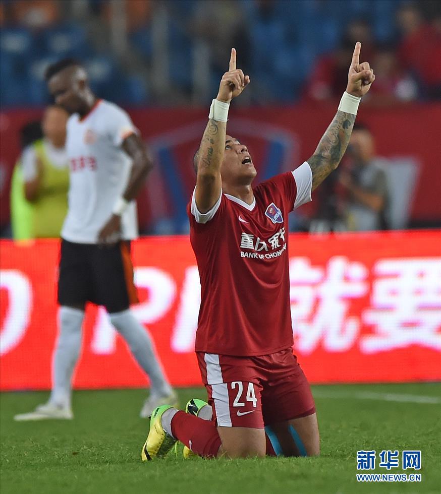 黑白直播在线观看nba-武汉卓尔客场2-0力帆，弗雷舒花式点球锁胜局的简单介绍