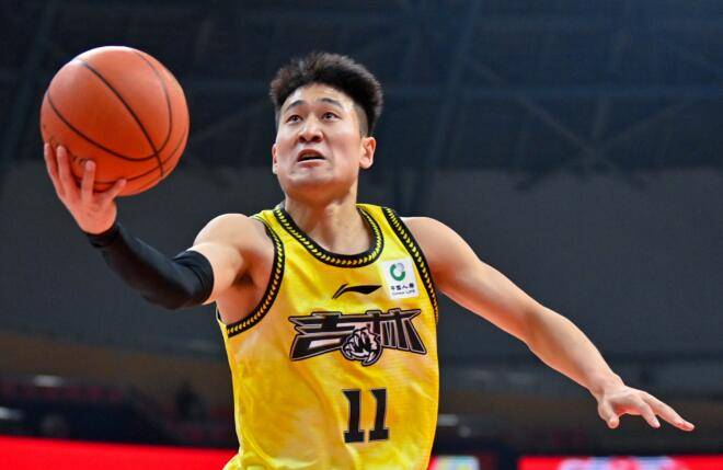 黑白直播nba在线观看-上海主场惨败吉林男篮，遗憾遭遇八连败