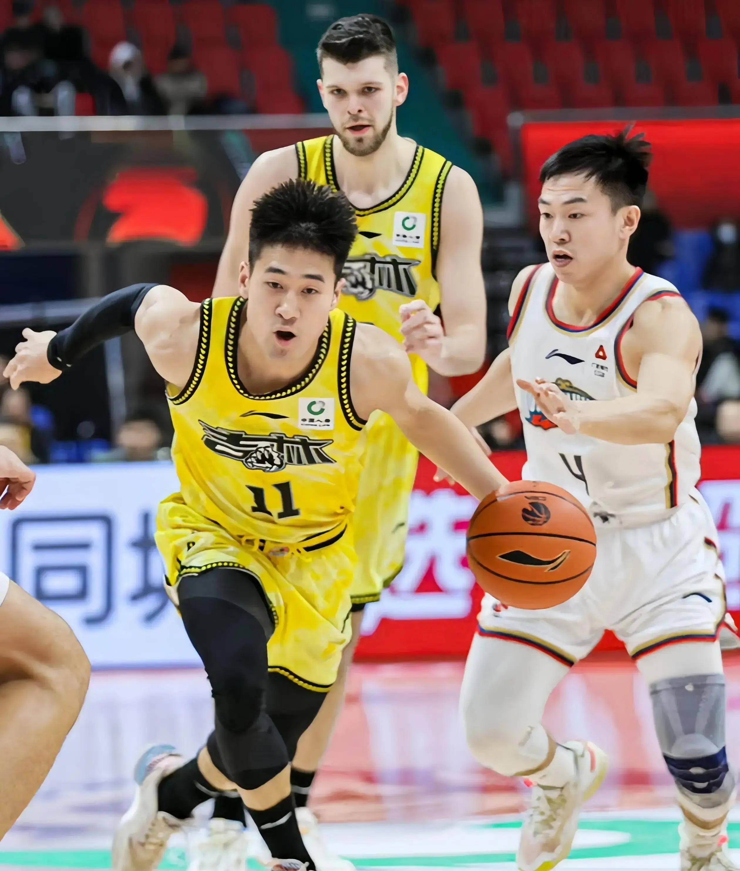 上海主场惨败吉林男篮，遗憾遭遇八连败