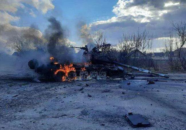 英格兰势不可挡,在乌克兰收获重要胜利 英格兰势不可挡,在乌克兰收获重要胜利