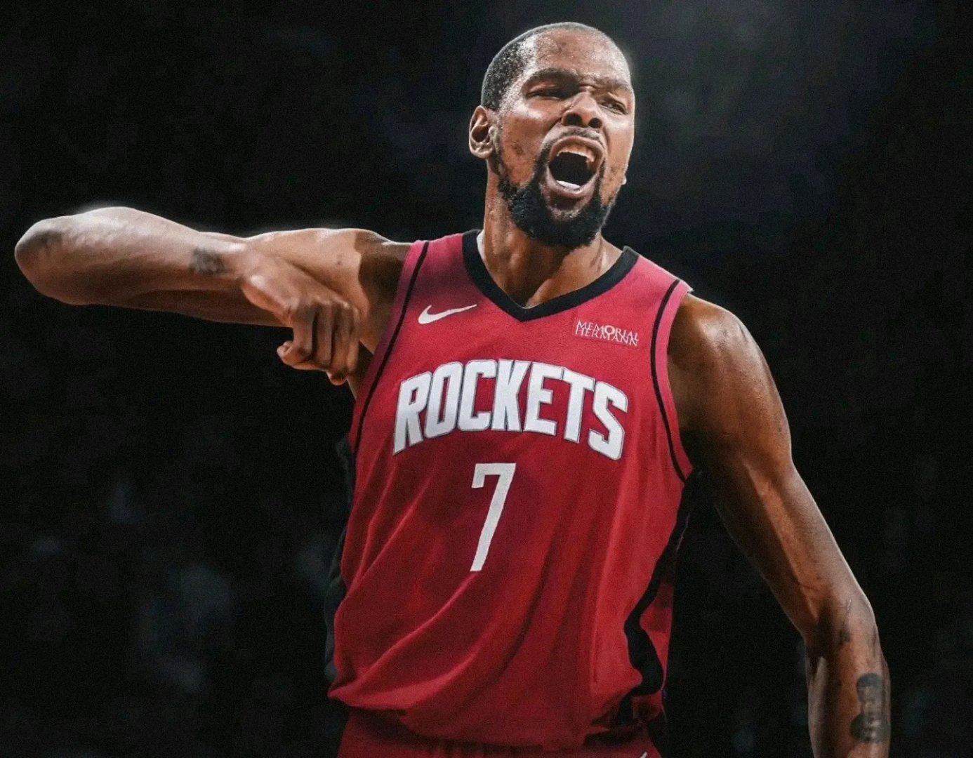 黑白直播-包含开拓者前锋连砍分，领队走出低谷的词条