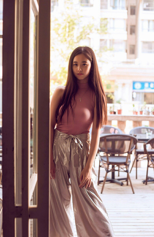 暗夜飞驰，从弃儿到街道之王