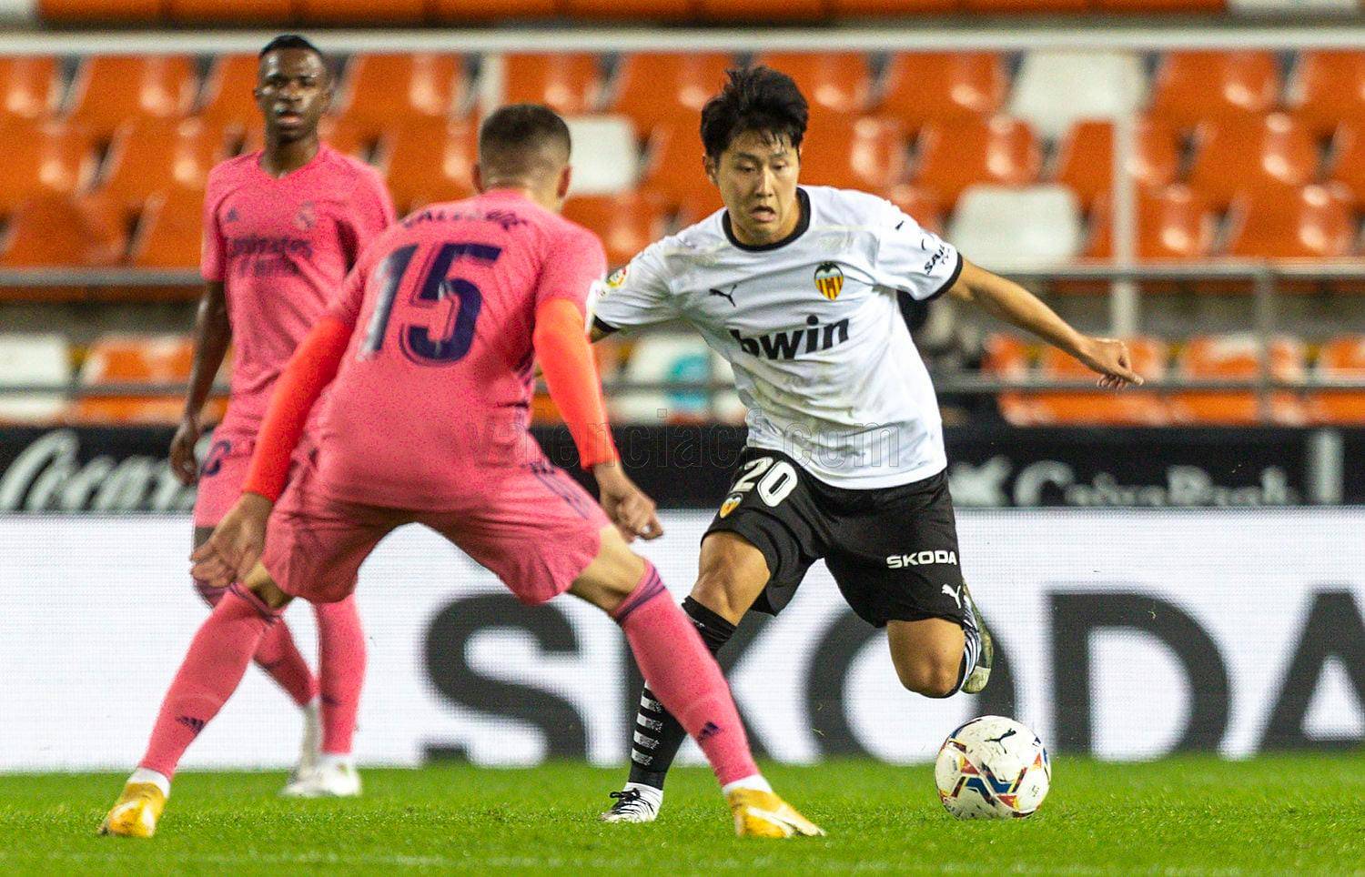 皇马逆转多特蒙德，李刚仁贡献制胜表现