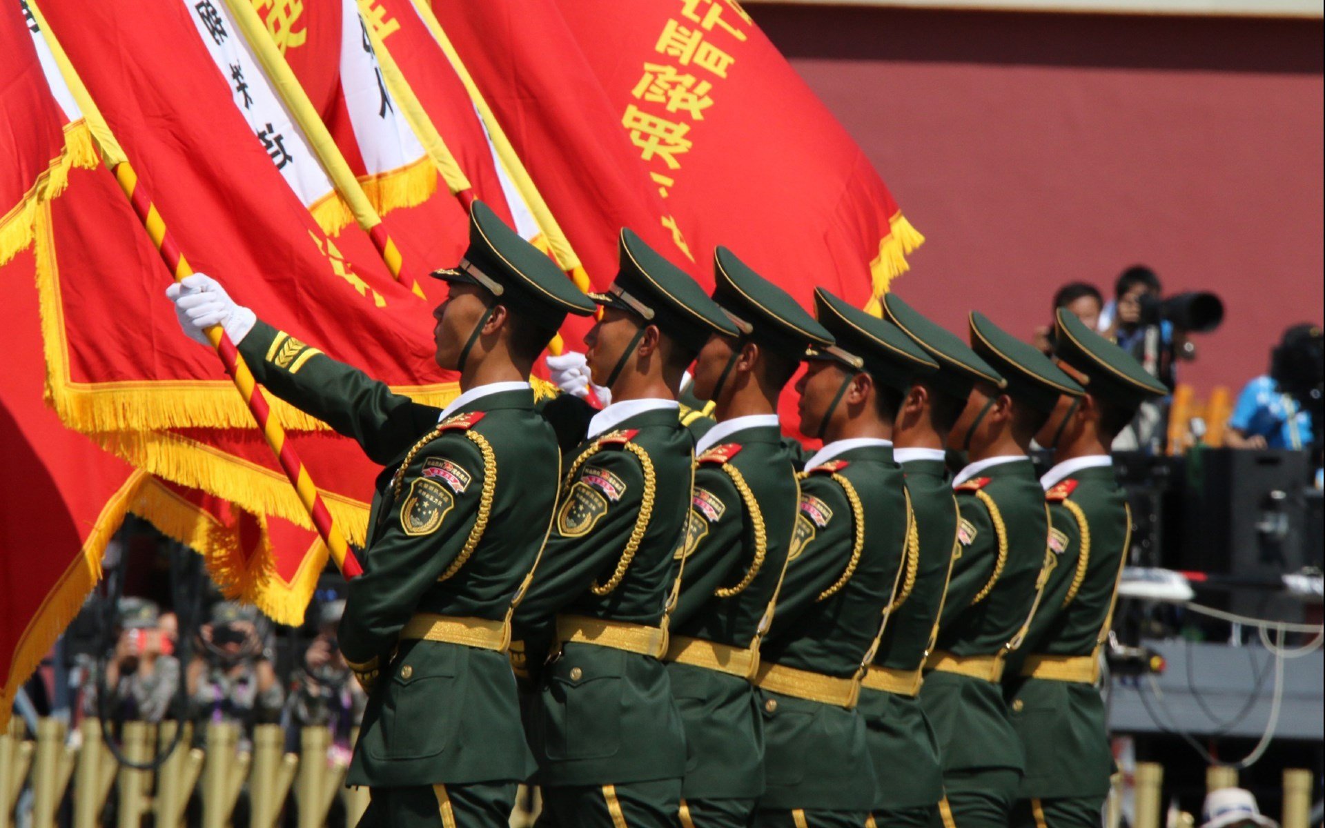 红魔沉沦,太极虎咆哮,2026世界杯G组焦点战,韩国碾压比利时,苏亚雷斯主导全场